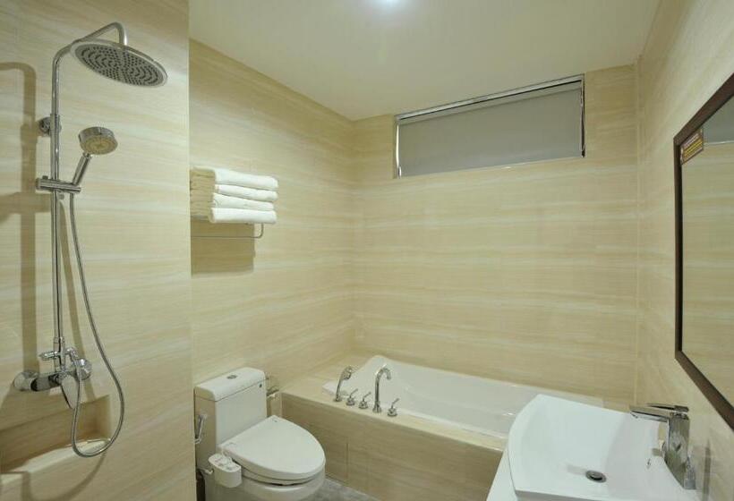 Hallmark Regency Hotel   Johor Bahru