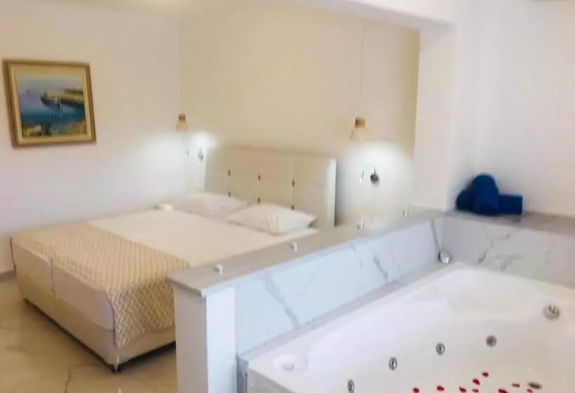 هتل Limnionas Bay Village