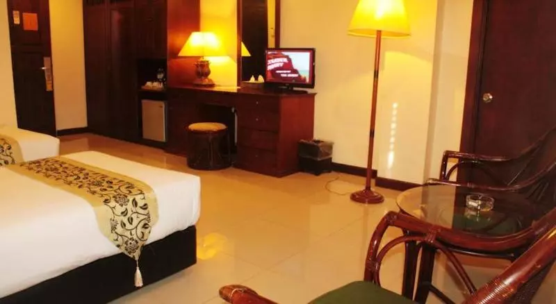 בית מלון כפרי Losari Beach