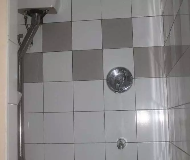 Park Bed And Breakfast Hotel Pasay