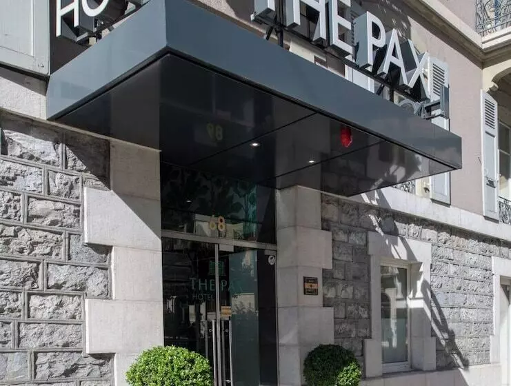 هتل Pax