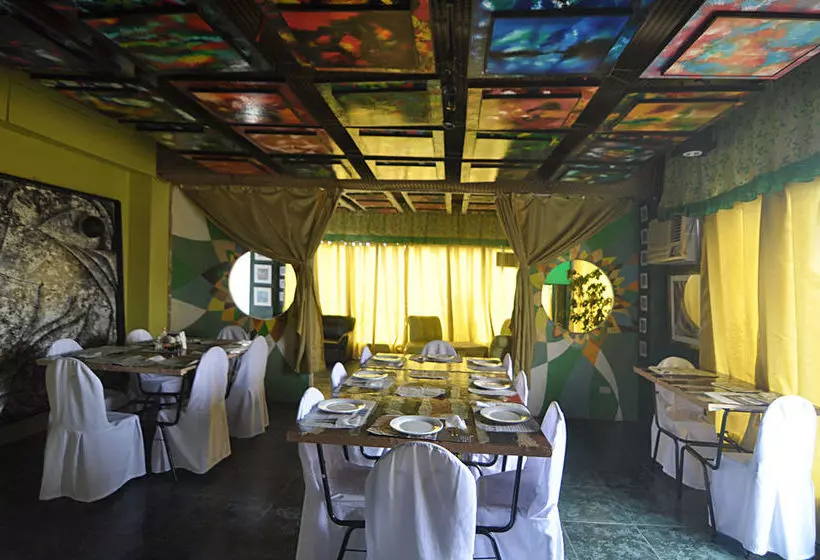 בית מלון כפרי Ponce Suites Gallery