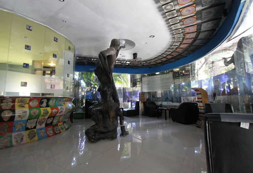 בית מלון כפרי Ponce Suites Gallery