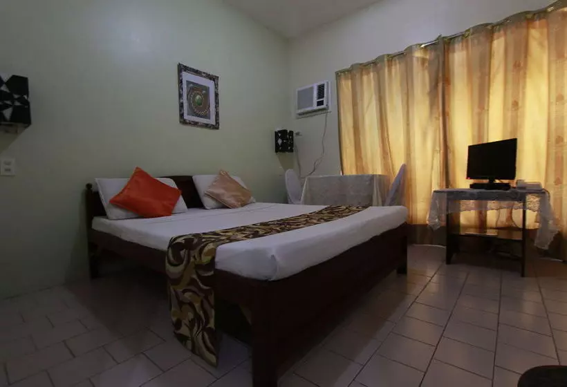 בית מלון כפרי Ponce Suites Gallery