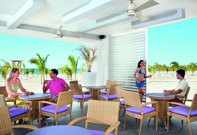 Hotel Riu Playa Blanca - All Inclusive