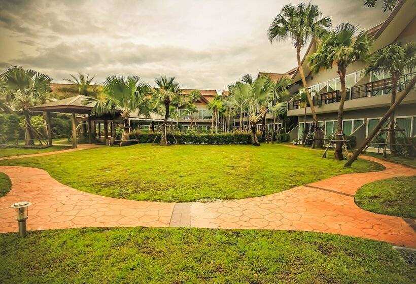 בית מלון כפרי Taman Resort