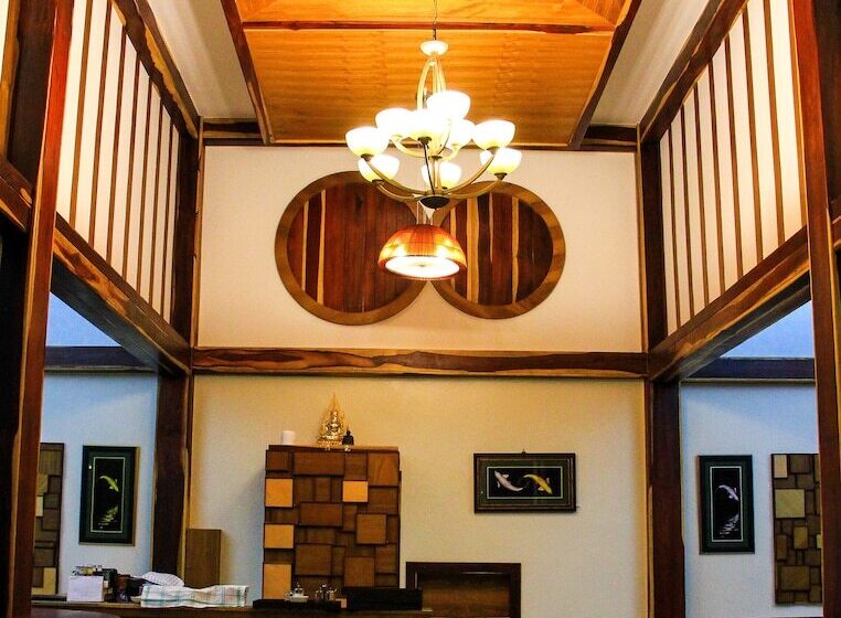 בית מלון כפרי Taman Resort