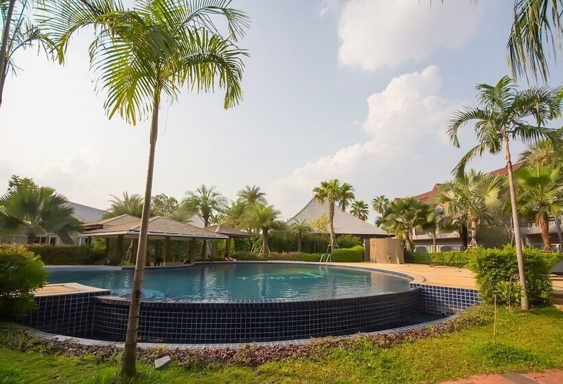 בית מלון כפרי Taman Resort