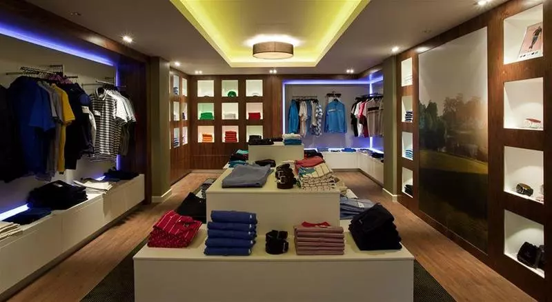 Hotelli The Mere Golf Resort & Spa