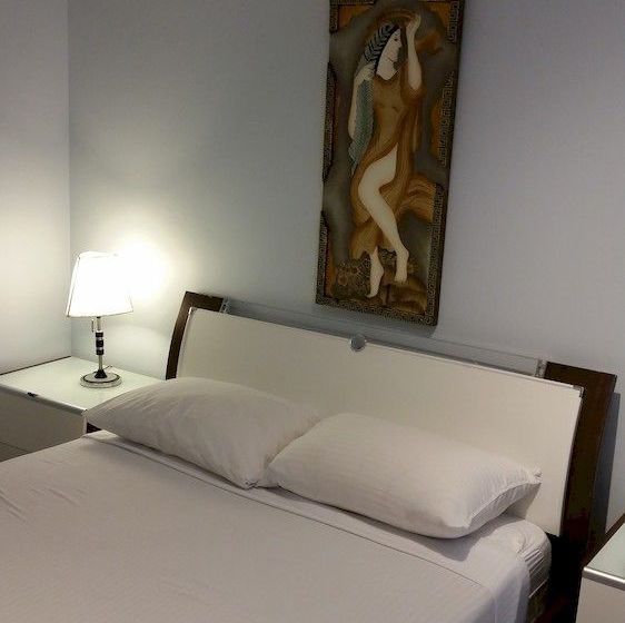 فندق Urban Living Suites