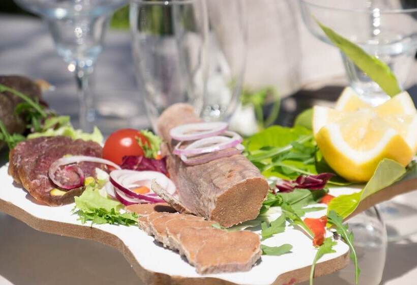 בית מלון כפרי Villamare