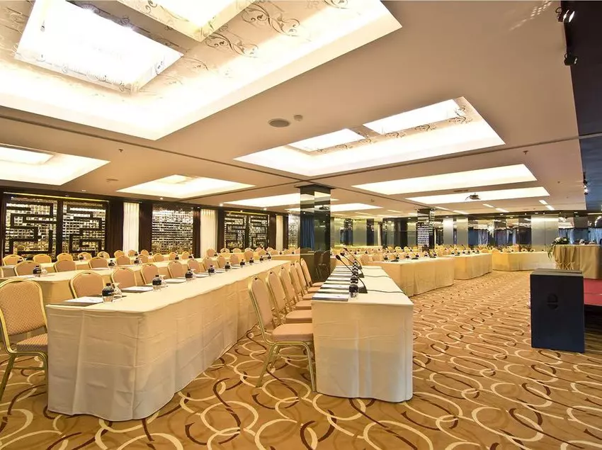 Hotelli Rashmi S Plaza  Vientiane