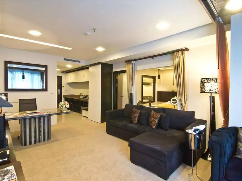 Hotelli Rashmi S Plaza  Vientiane