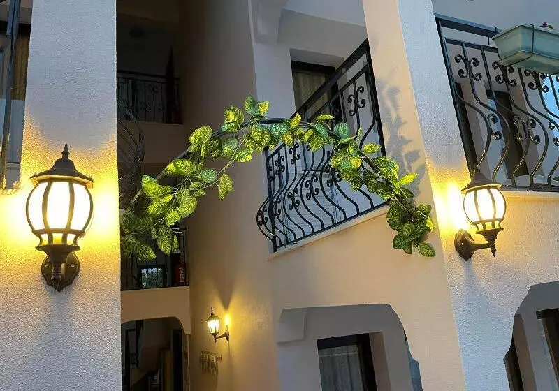 Sun Village Apartments