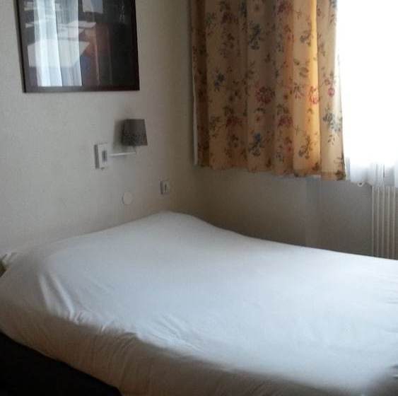 Au Relais De Clamart