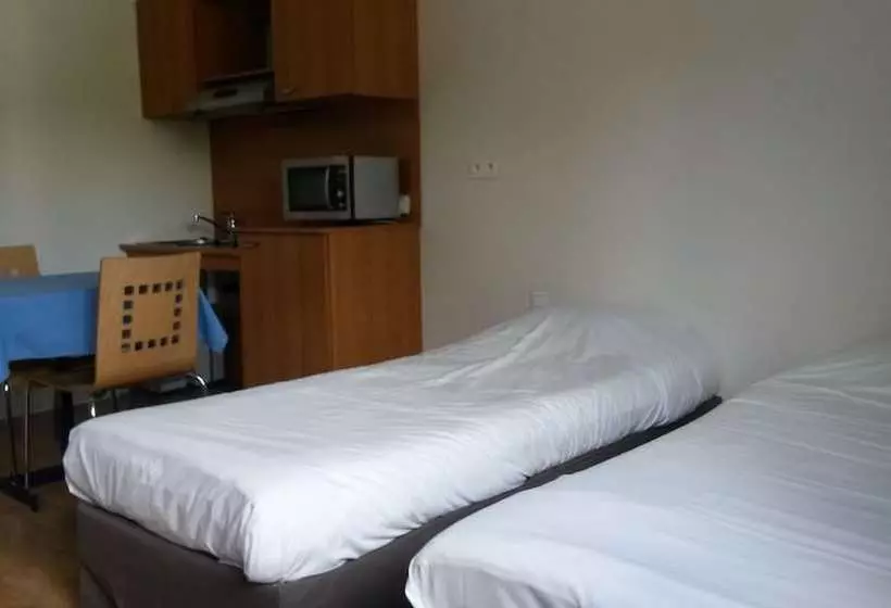 Au Relais De Clamart