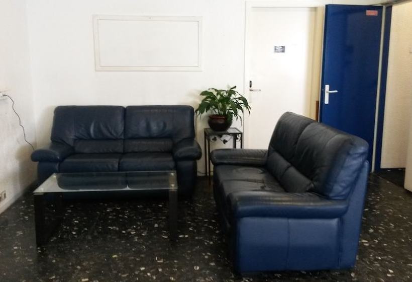 Au Relais De Clamart