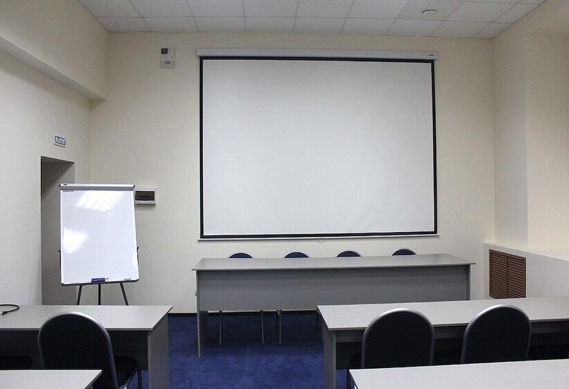 ホテル Art Ulyanovsk