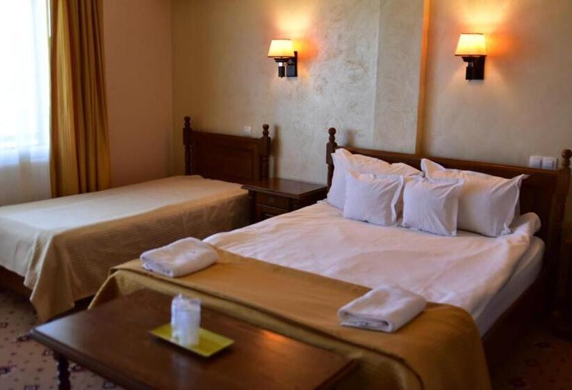 בית מלון כפרי Bellavista Brasov