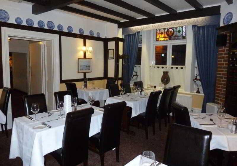 فندق Blacksmiths Arms Inn