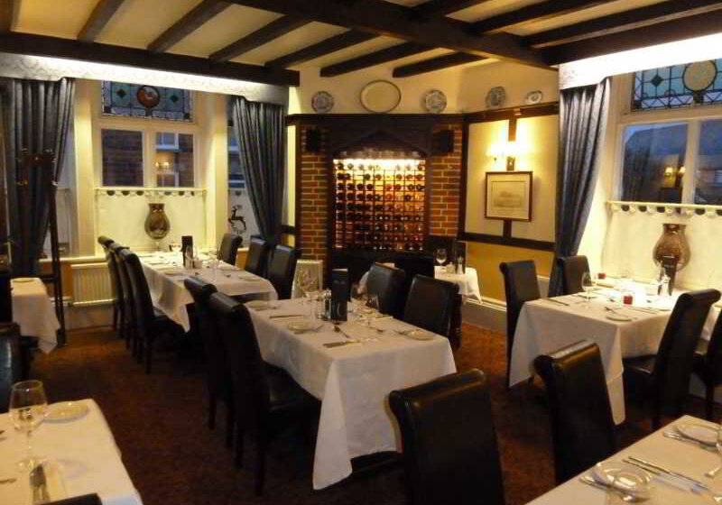 فندق Blacksmiths Arms Inn