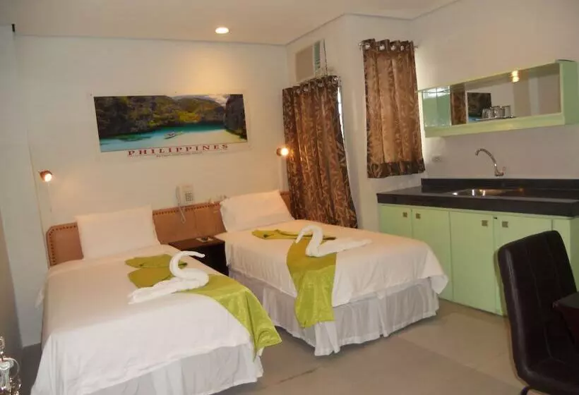 ホテル Cinfandel Suites