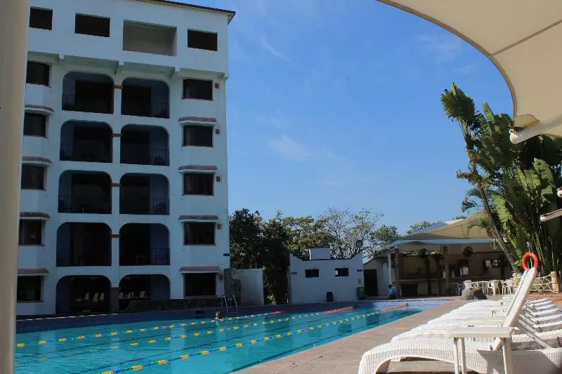 Отель Coral Cuernavaca Resort & Spa