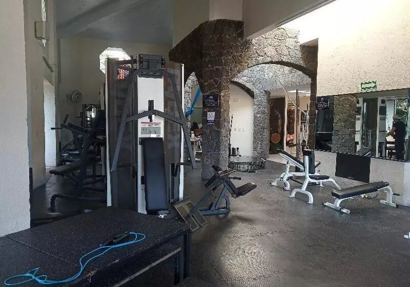 Отель Coral Cuernavaca Resort & Spa