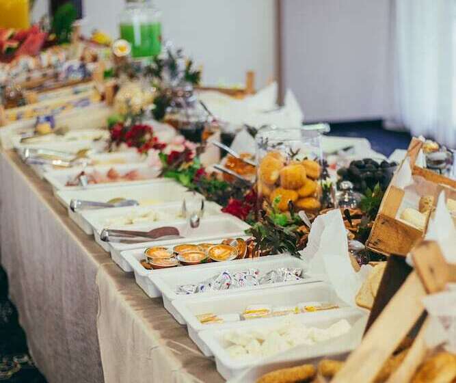 Отель Epinal   Bitola