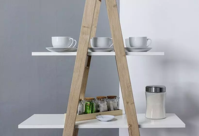 هتل George Lodge International