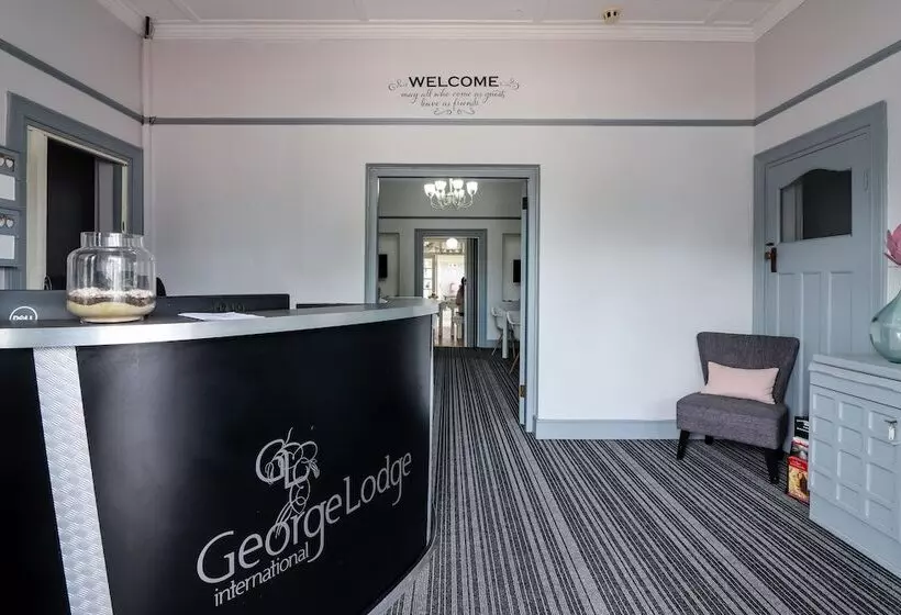 هتل George Lodge International