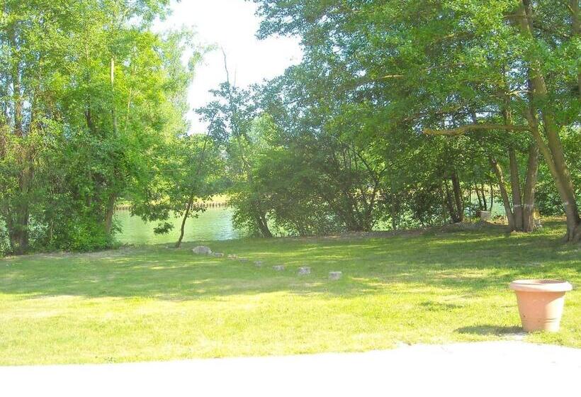 호텔 Hôtel Acostel