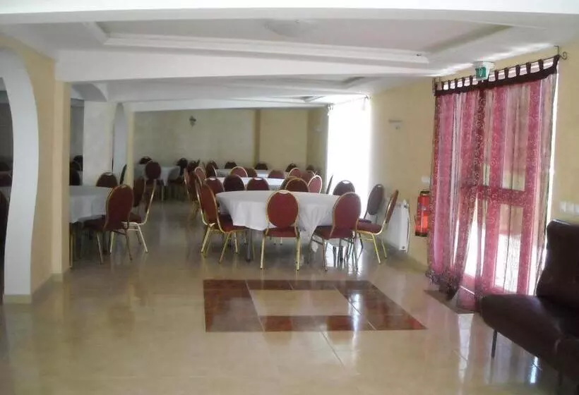 هتل Hôtel Acostel