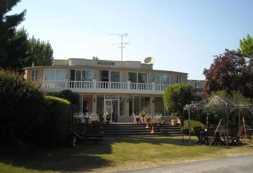 هتل Hôtel Acostel