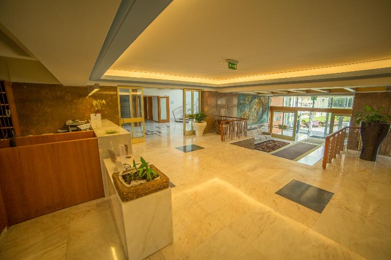 Hotel João Paulo Ii