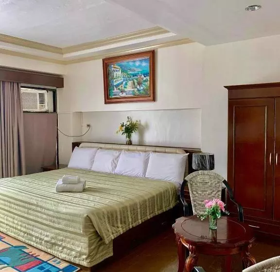 هتل My Little Island