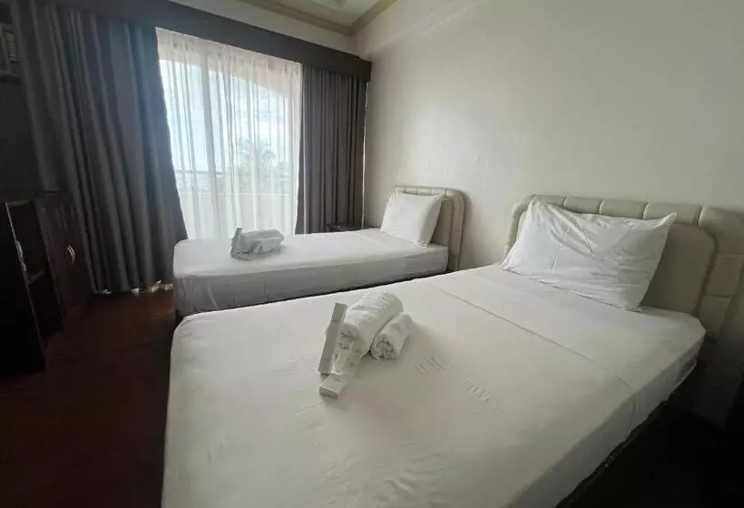 هتل My Little Island