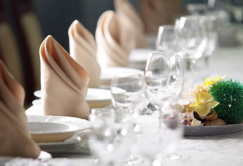 בית מלון כפרי Sadko