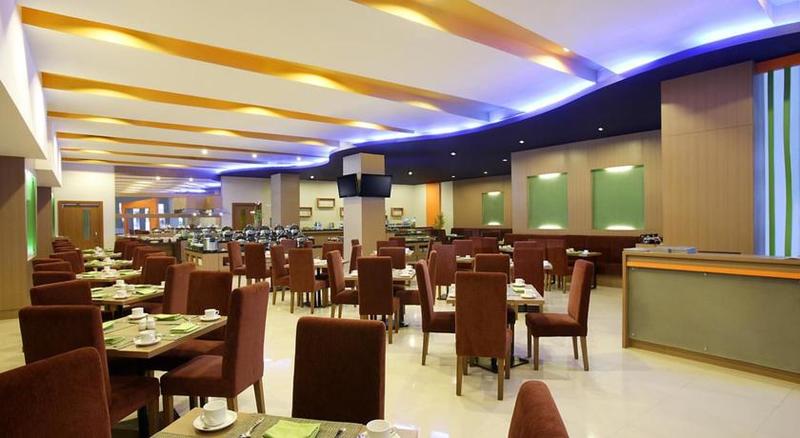 فندق Santika Palu