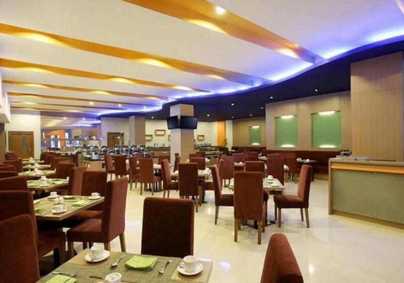 فندق Santika Palu