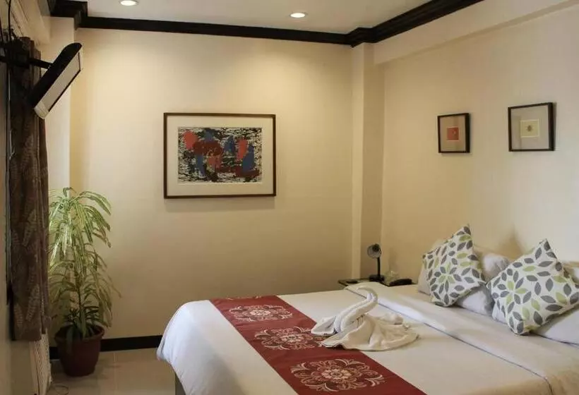 هتل Stone House Quezon City