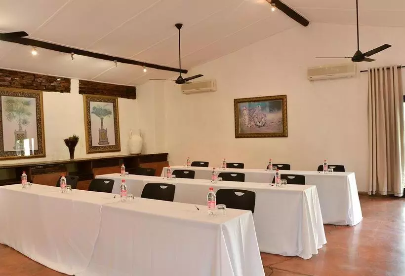 Hotel Tala Game Reserve