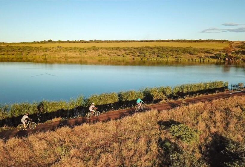 בית מלון כפרי Tala Game Reserve