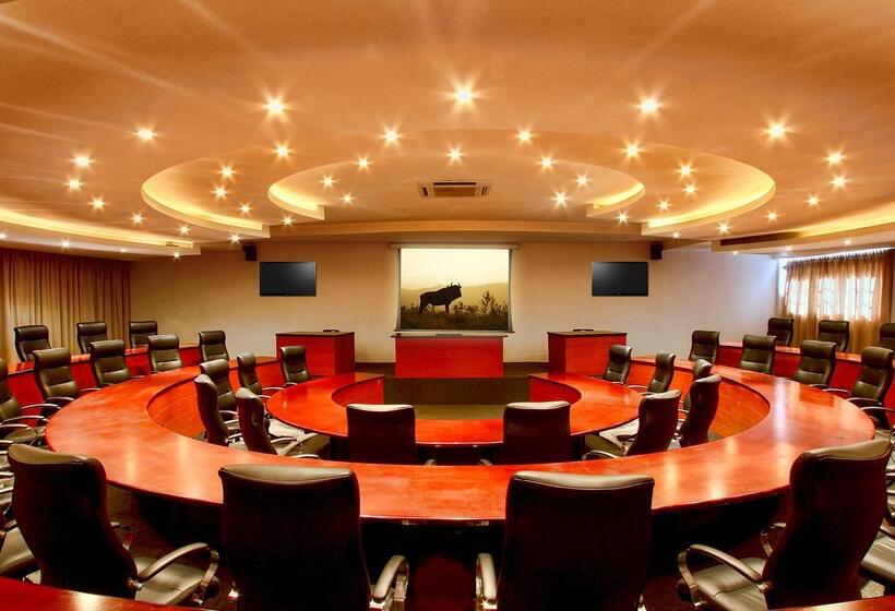 בית מלון כפרי Tala Game Reserve