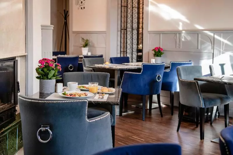 Villa Sedan   Destigo Hotels