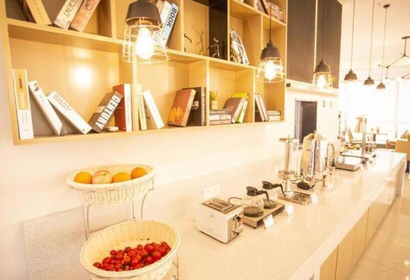 בית מלון כפרי City Comfort Inn Nantong Qidong Renmin Zhong Road Xingfudao