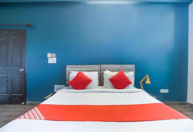 בית מלון כפרי Golden Villa By Oyo Rooms