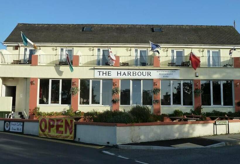 ホテル The Harbour