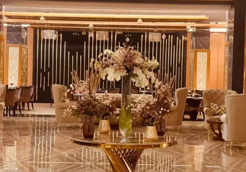 هتل Holiday Al Khaleej