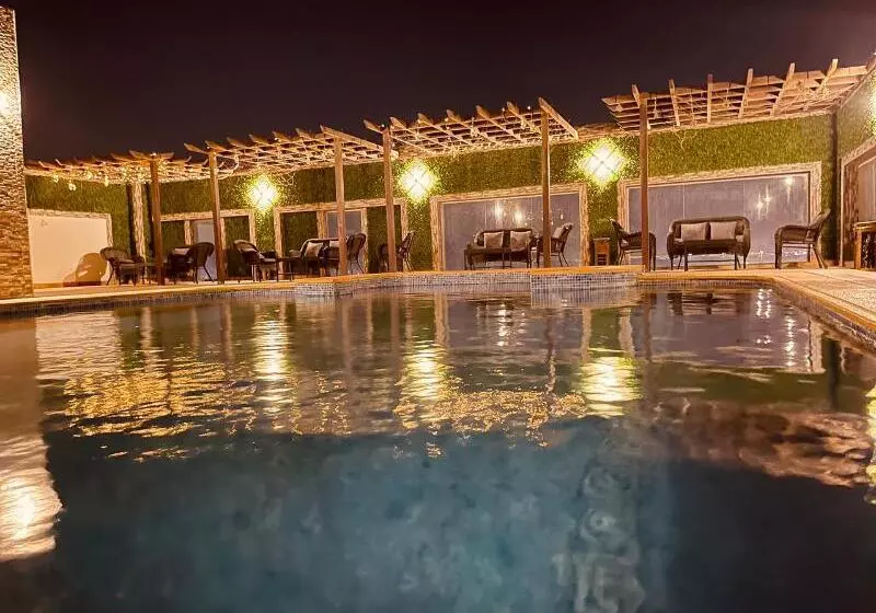 هتل Holiday Al Khaleej